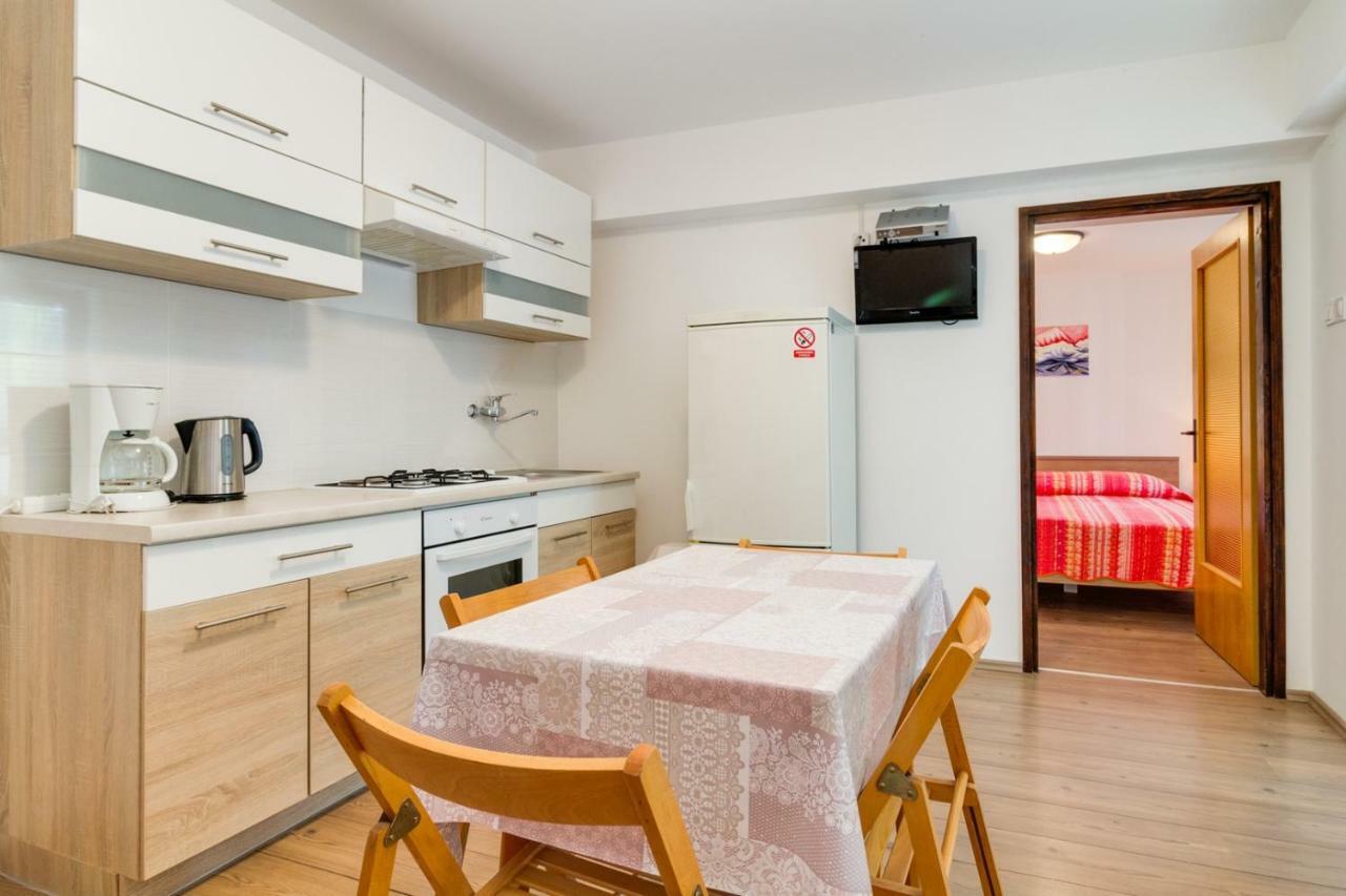 Apartments Perka Near Beach Pula Extérieur photo