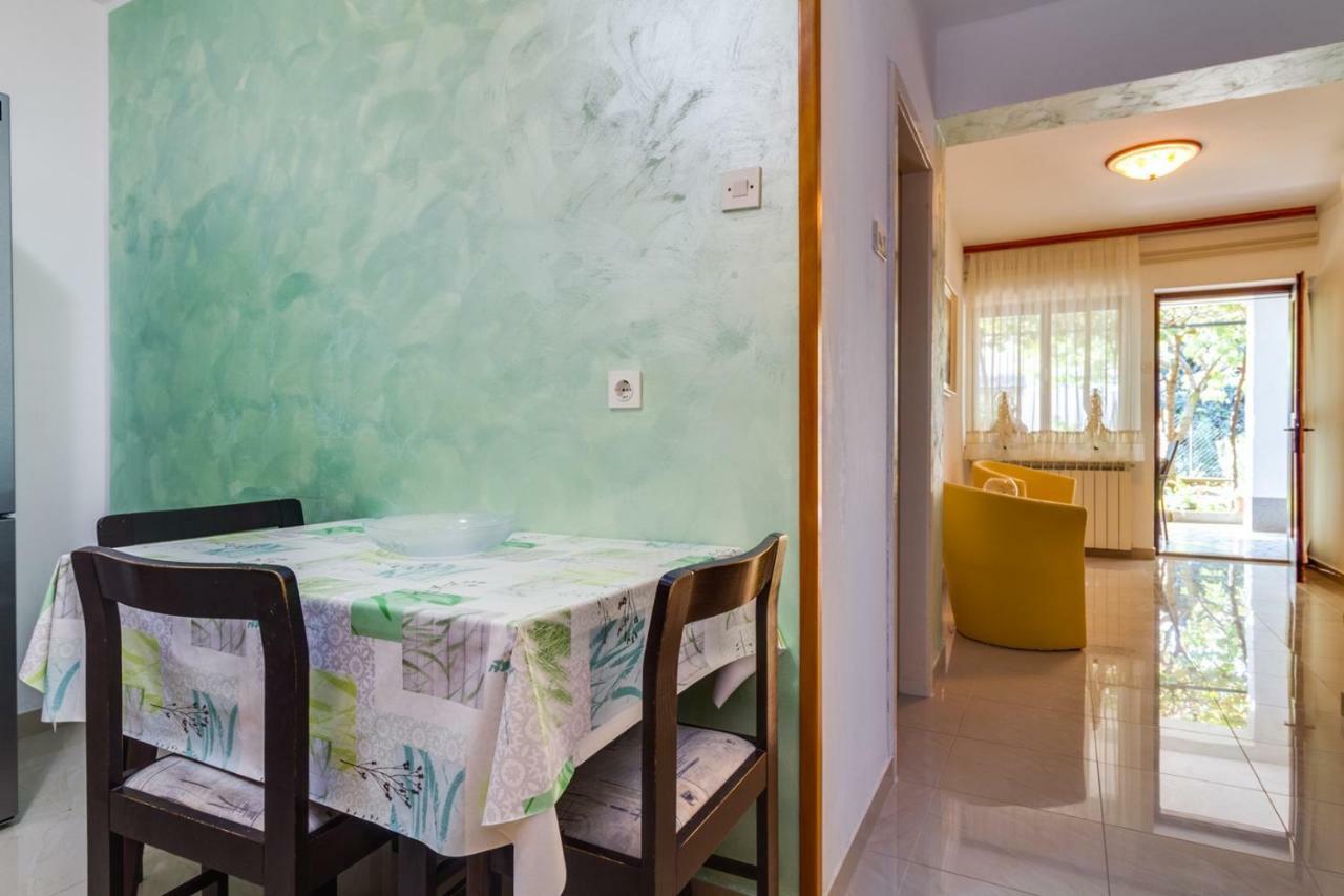 Apartments Perka Near Beach Pula Extérieur photo